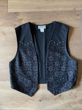 Vintage Banjo Black Open-Front Vest With Lace And Studs Details Size Medium